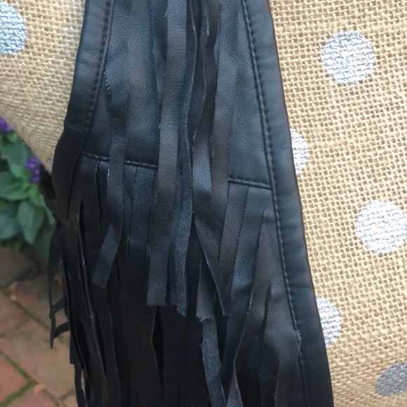 Better B. Fringed Vest Black Size S - Picture 3 of 5